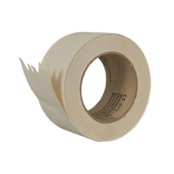 Papírová páska Rigips 75 m - Výztužná páska ze speciálního papíru sloužící k vyztužení spár mezi sádrokartonovými deskami při tmelení.
